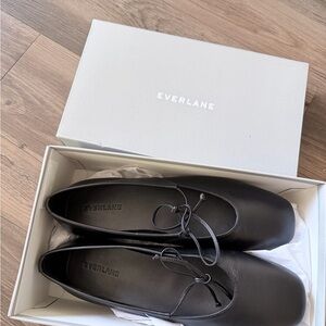 Everlane Classic Black Leather Flats